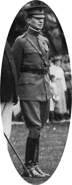 1919年6月,麦克阿瑟被任命为西点军校校长。 1919年6月,麦克阿瑟被任命为西点军校校长。