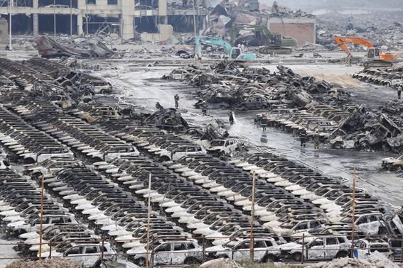 天津大爆炸后现场的废墟 (AFP/Getty Images)
