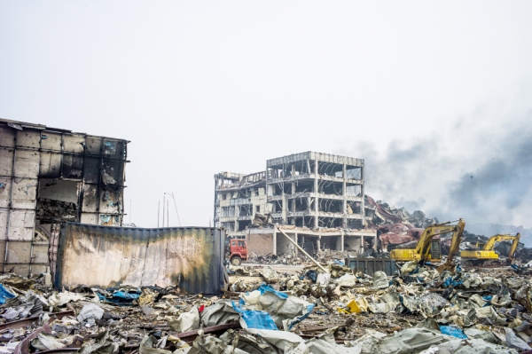天津大爆炸后的现场 (AFP/Getty Images)