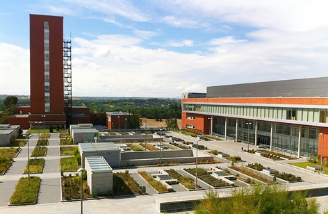 西班牙综合排名第一的马德里康普顿斯大学（维基百科／CC BY-SA 3.0）