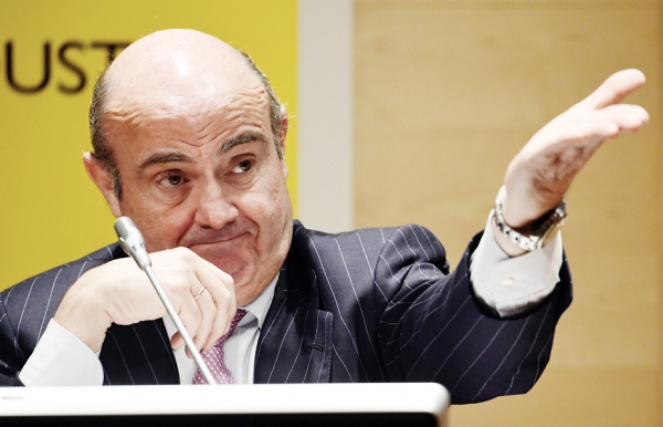西班牙经济、工业及竞争力部部长路易斯•德•金多斯（AFP/Getty Images）