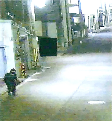 光昭谷川偷盗时被拍下的监控画面 光昭谷川偷盗时被拍下的监控画面