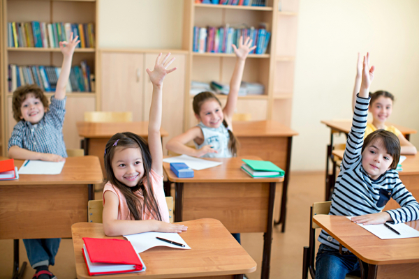 美国小学生(123rf) 美国小学生(123rf)