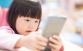 电子产品成儿童近视主因                  3年后半数中国人或戴眼镜