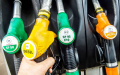 一年以来，法国的柴油价格攀升了23%，汽油的涨幅为14%。（AFP/Getty Images）
