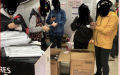 　广西网民订购的口罩，包装箱上写有“救援物资”。（网络图片）