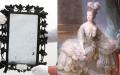 英国北费里比（North Ferriby）一个家庭近日发现，悬挂在家中厕所长达四十年的镜子，竟然曾经属于法国皇后玛丽（Marie Antoinette），也曾是法国政治强人拿破仑的财产，估计价值2万英镑（约74万新台币）。(图片来源：右：MARTIN BUREAU/AFP via Getty Images)