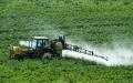 法国启动新农业环保计划，希望在2030年减少50%农药使用量。（PHILIPPE HUGUEN/AFP via Getty Images）