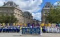 8月26日，欧洲天国乐团在巴黎共和广场。（摄影：金锦秀/看中国）