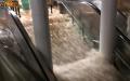 9月7日极端大暴雨席卷深圳，电梯成河。（图片来源：网路截图）