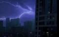 湖南长沙正午一秒入夜，当地网友称打雷像渡劫一样。（图片来源：微博截图）