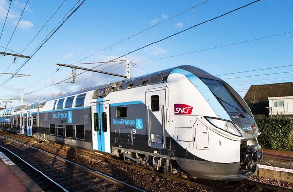 SNCF新型火车外观（图片来源：www.iledefrance-mobilites.fr）