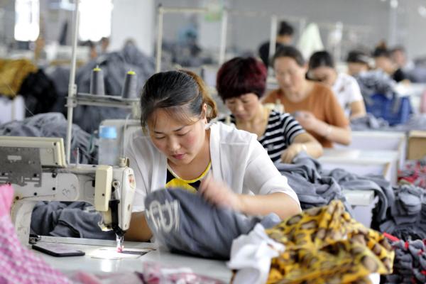 中国一纺织厂 (AFP/Getty Images)