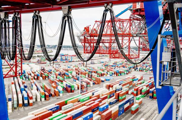 德国汉堡港口的集装箱（AFP/Getty Images）