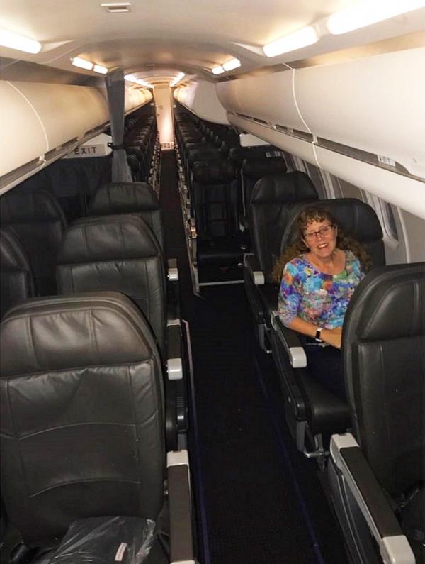 最后玛莉竟成为机上唯一一名乘客。（Facebook）