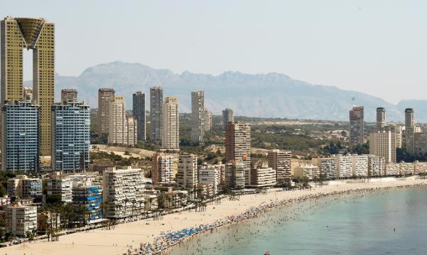 西班牙贝尼多姆海滨（AFP/Getty Images）