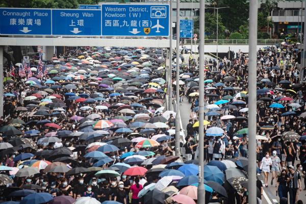 8月31日，香港街头的抗议者（Getty Images）