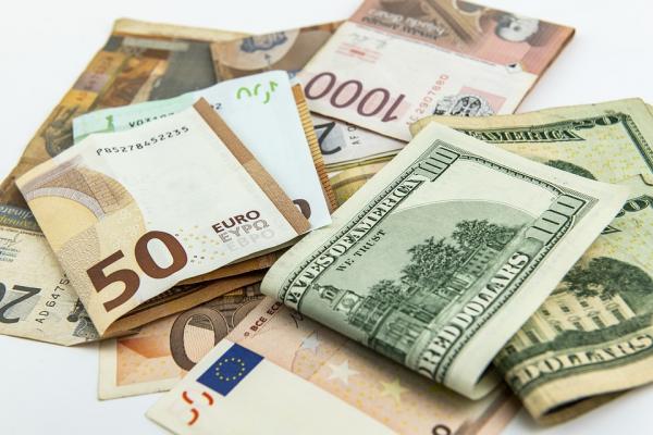 货币            （ 图片来源：pixabay.com/zh/photos/）