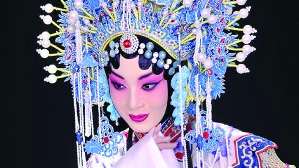 中国国家一级演员、著名京剧演员姜亦珊，5日突然离奇身亡，年仅41岁。