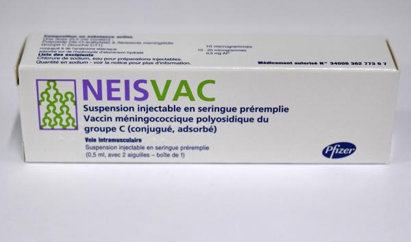 一盒来自辉瑞制药公司的针对脑膜炎球菌病的Neisvac疫苗。（AFP/Getty Images)