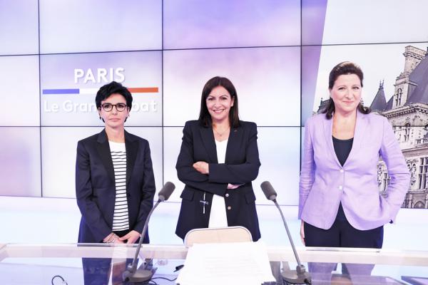 伊达尔戈（Anne Hidalgo）（中）、达蒂（Rachida Dati）（左）和布赞（Agnès Buzyn）（右），于6月17日在法国新闻广播电台（FranceInfo）进行了电视辩论。（AFP/Getty Images）