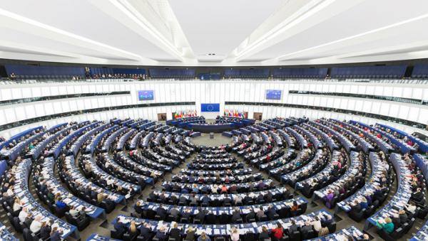 欧洲议会日前通过决议案，呼吁若港版《国安法》正式在香港实施，欧盟及其成员国应将北京当局告上联合国国际法院。（Diliff/Wikipedia/CC BY-SA 3.0）