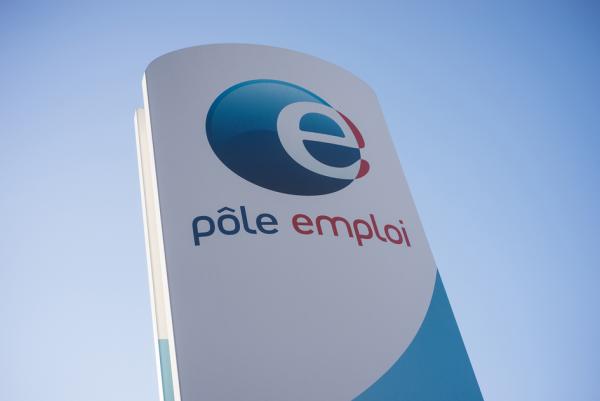  法国就业中心（Pôle Emploi）（123RF）