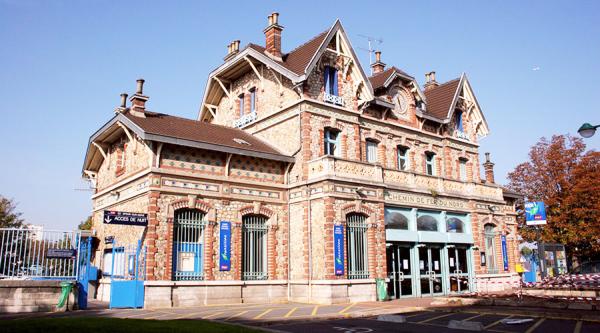 Epinay-sur-Seine车站（Epinay-sur-Seine官网）