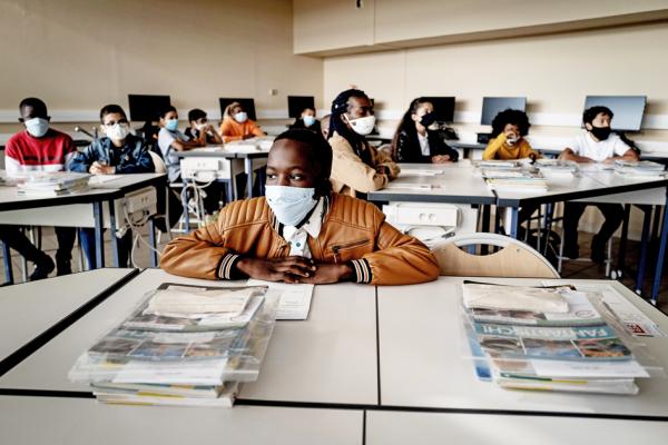 一法国中学课堂（JEFF PACHOUD/AFP via Getty Images）