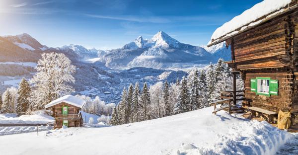 冬季阿尔卑斯山风景（123RF）