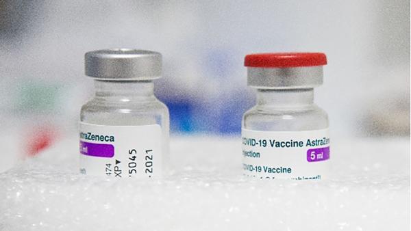 阿斯利康与牛津大学合作研发的AZ疫苗。（FRED SCHEIBER/AFP/Getty Image）