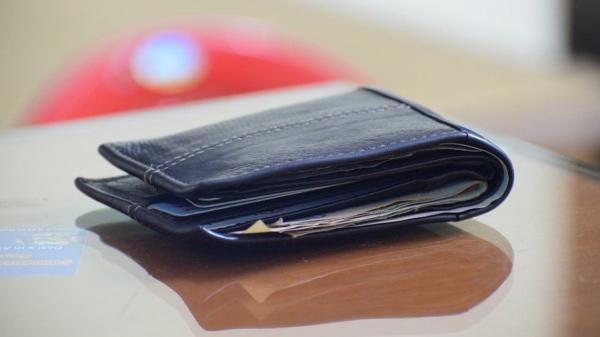 加拿大一名男子在观看球赛后发现钱包丢失，出乎意料的是几天后一位好心人通过快递将钱包归还给他。（示意图/图片来源：Pixabay）