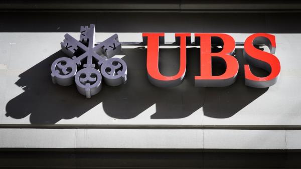 图为瑞士银行业巨头瑞银UBS总部。（图片来源：FABRICE COFFRINI/AFP via Getty Images)