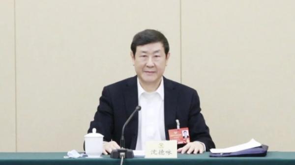3月21日，中共最高法院前党组副书记、常务副院长沈德咏落马，成为今年首个被查的正部级高官。