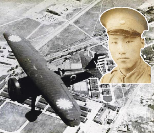 霍克战斗机于笕桥中央航校上空（公有领域）；小图：王汉勋。