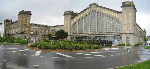 位于诺曼底的科唐坦地区瑟堡渡轮码头（Gare maritime de Cherbourg-en-Cotentin）（Thbz/wikipedia/CC BY-SA 3.0）