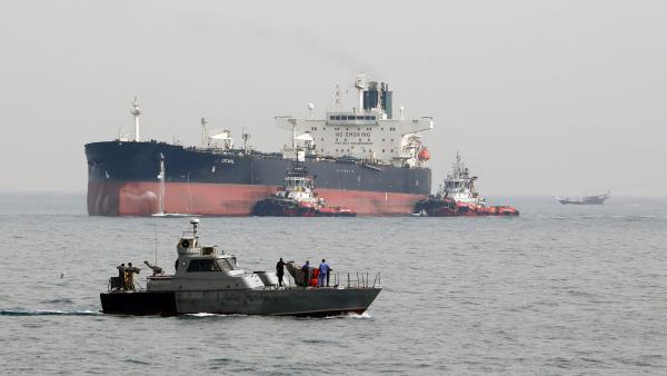 西方国家对俄海运石油“限价”，一方面让俄罗斯这个全球石油出口大国继续向市场供应石油，同时压缩俄罗斯石油出口的获利空间。（Getty Images）