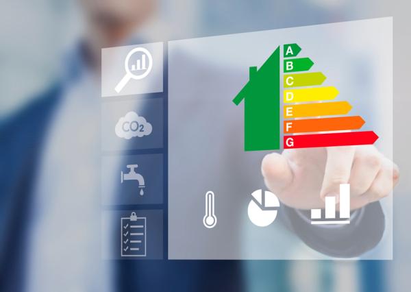 4月1日起，出售能源等级为F或者G的住宅必须提供能源审计报告。（123RF）