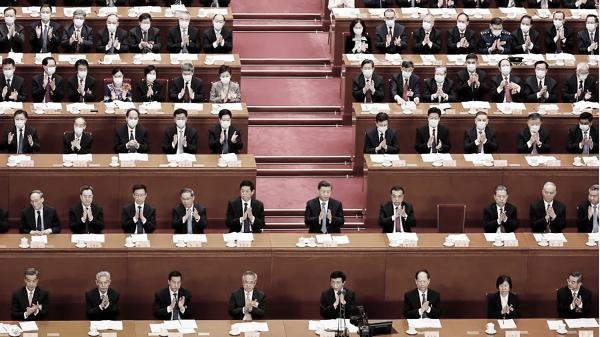 两会上的官员（Lintao Zhang/Getty Images）