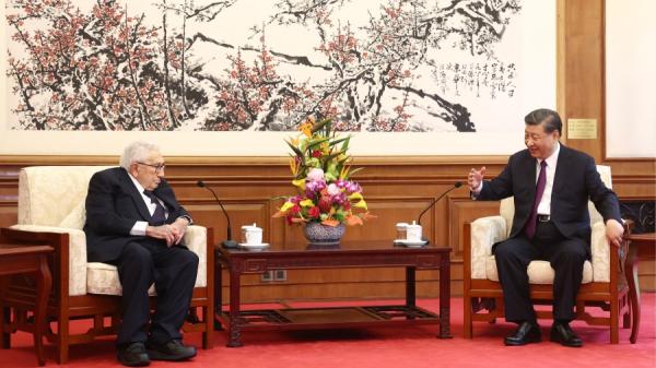 2023年7月20日，习近平在北京与基辛格会谈（图片来源：CNS/AFP via Getty Images）