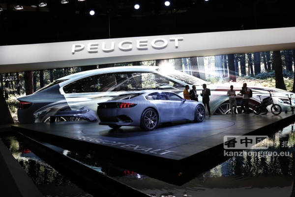 2014巴黎世界车展 标志Peugeot概念跑车Exalt 