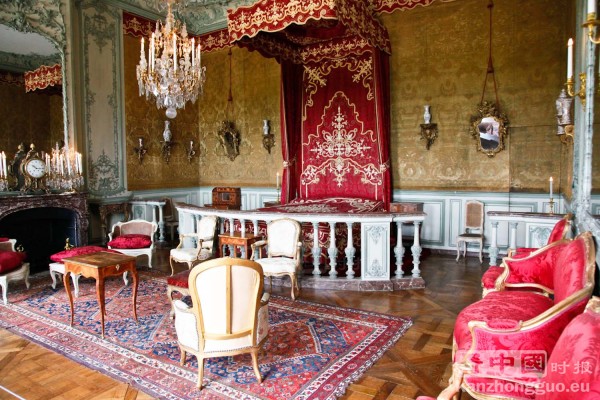 游览香舒芒城堡 (Chateau de Champs-sur-Marne) 