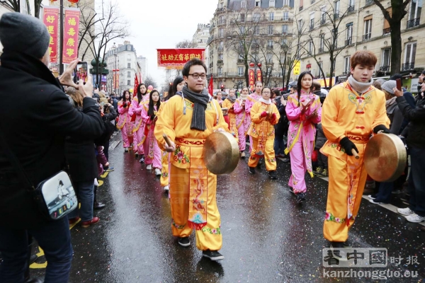 巴黎13区欢庆中国新年游行