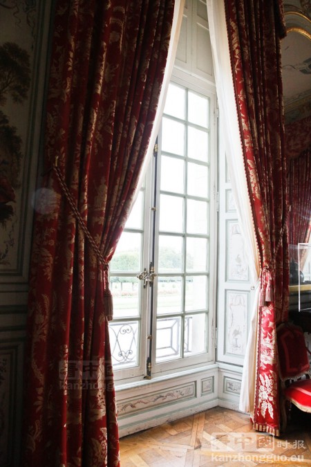 游览香舒芒城堡 (Chateau de Champs-sur-Marne) 