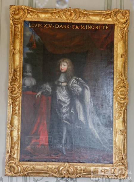 游览香舒芒城堡 (Chateau de Champs-sur-Marne) 