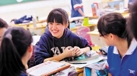 长沙市雅礼中学美女“学霸”被英国剑桥大学录取。（网络图片）
