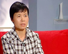 母亲曾学梅（网络图片）