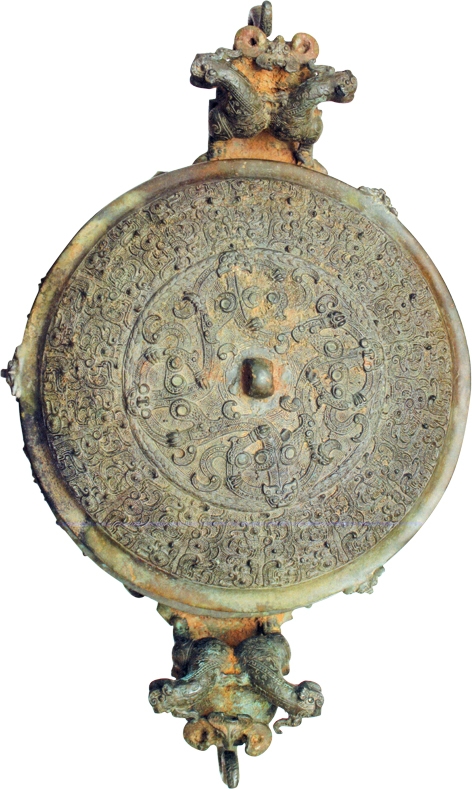 貴重古唐物 青銅器 秀作 龍 蟠 獣紋 三足双耳 龍紋 鳳鳥 瑞獣 温酒器 食器 祭祀礼器 古文字銘文 高清大图）商周青铜器精品赏析：双身团龙纹壶（宝鸡青铜器博物院藏品）