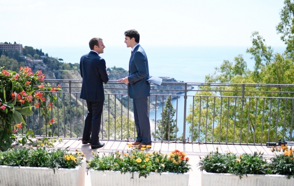 法国总统马克隆与加拿大总理特鲁多在G7峰会期间会面（AFP/Getty Images）