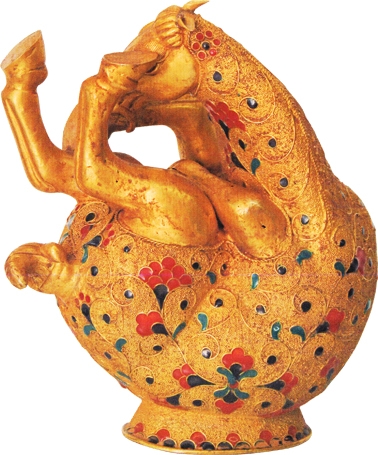 图一：唐皇室御用炸珠金器